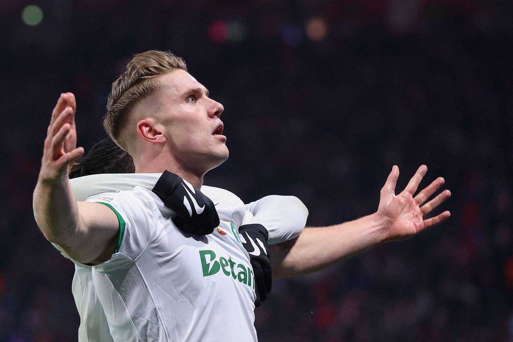 肥皂剧！欧洲黑店自砸招牌，约克雷斯罢训8天，阿森纳或放弃交易