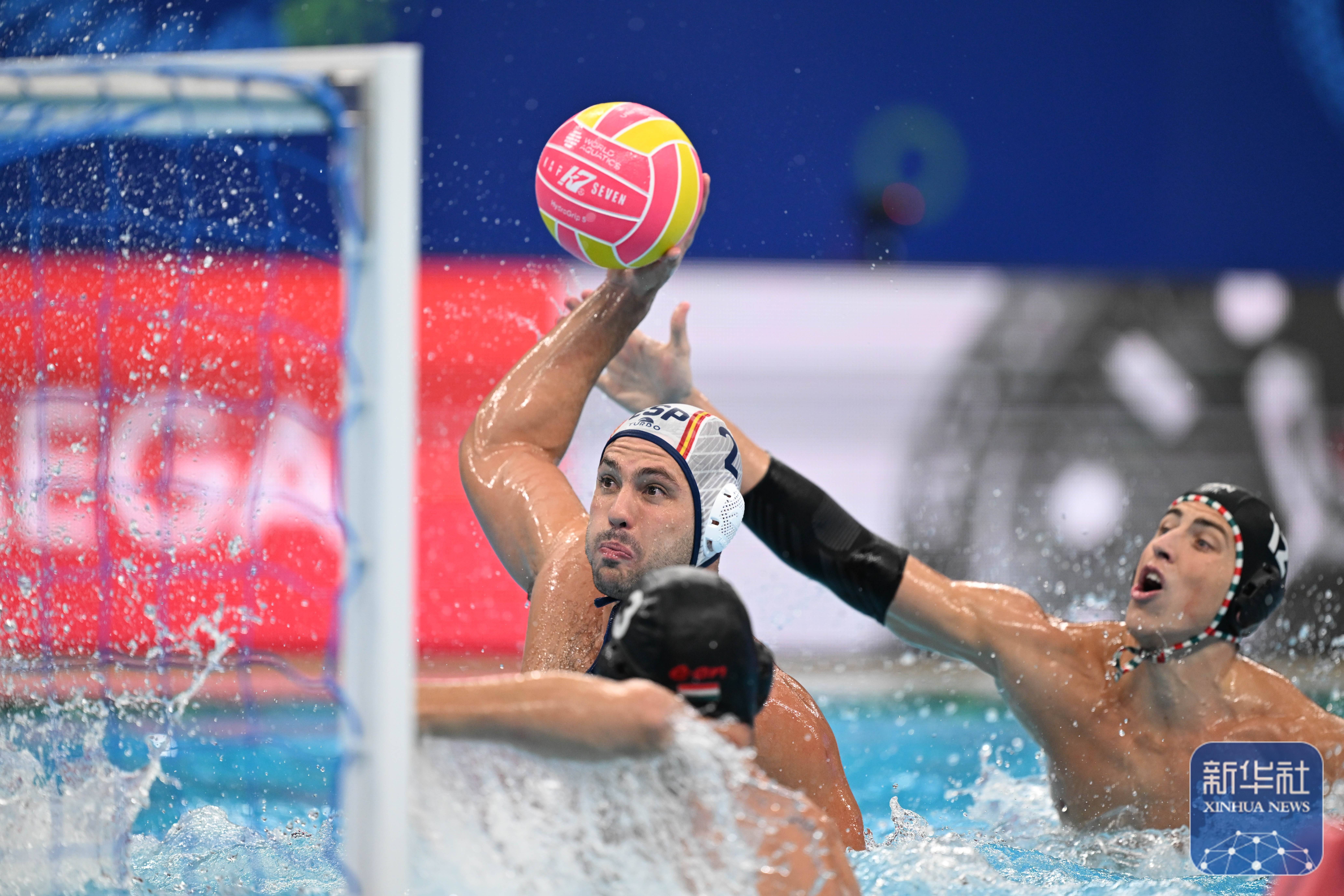 游泳世锦赛丨西班牙队获得男子水球冠军