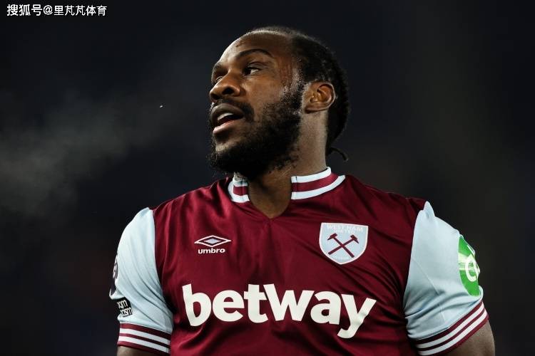 一日英超动向：塞斯科落地曼彻斯特，布莱顿新人标价1.2亿欧元