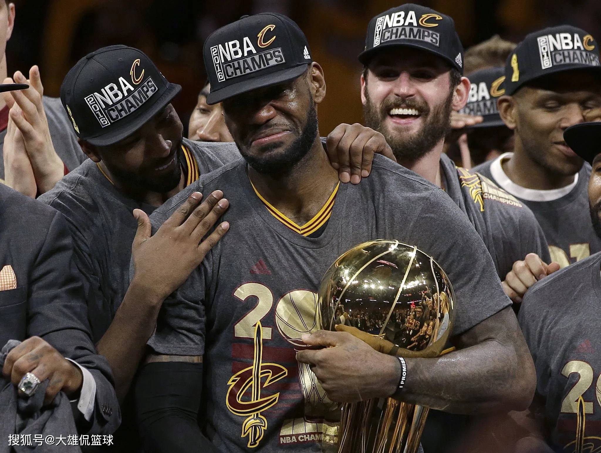 NBA高管爆料,若骑士2026年未能夺冠,他们可能会迎回詹姆斯