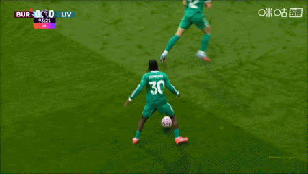 萨拉赫点射，利物浦客场1-0绝杀伯恩利！